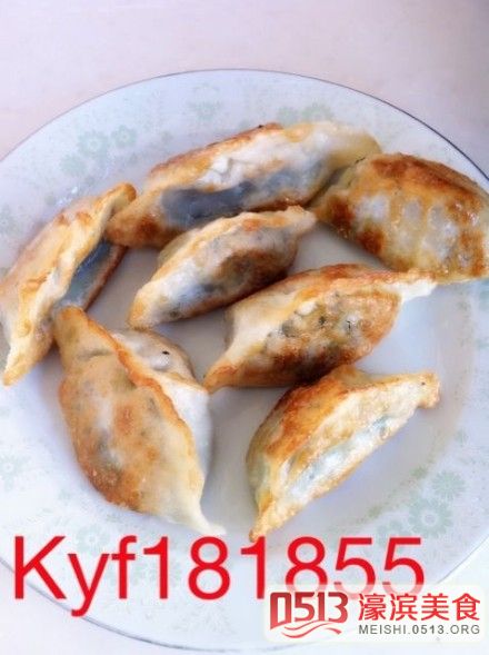 װ